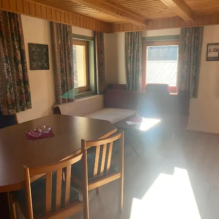 Sehr Geraeumige, Gemuetliche Familienunterkunft - Stofbauer Appartement Rangersdorf