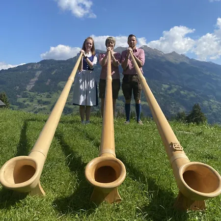 Sehr Geraeumige, Gemuetliche Familienunterkunft - Stofbauer Appartement Rangersdorf