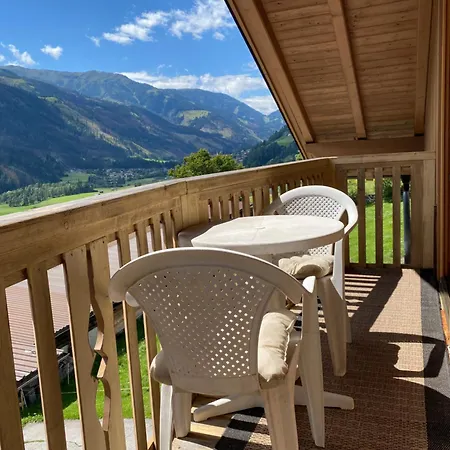 Sehr Geraeumige, Gemuetliche Familienunterkunft - Stofbauer Appartement *