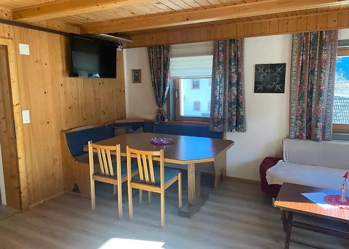 Sehr Geraeumige, Gemuetliche Familienunterkunft - Stofbauer *