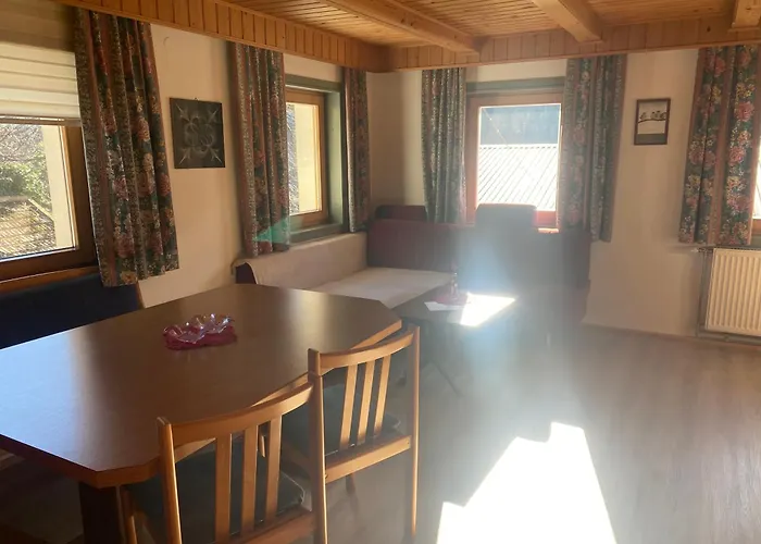 Sehr Geräumige, Gemütliche Familienunterkunft - Stofbauer Apartment Rangersdorf