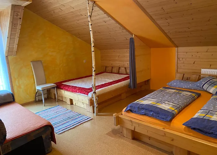 Sehr Geräumige, Gemütliche Familienunterkunft - Stofbauer Apartment